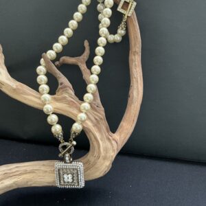 Signed Heidi Daus Tantalizing Necklace Bracelet Set Swarovski Crystal Faux Pearl Retired