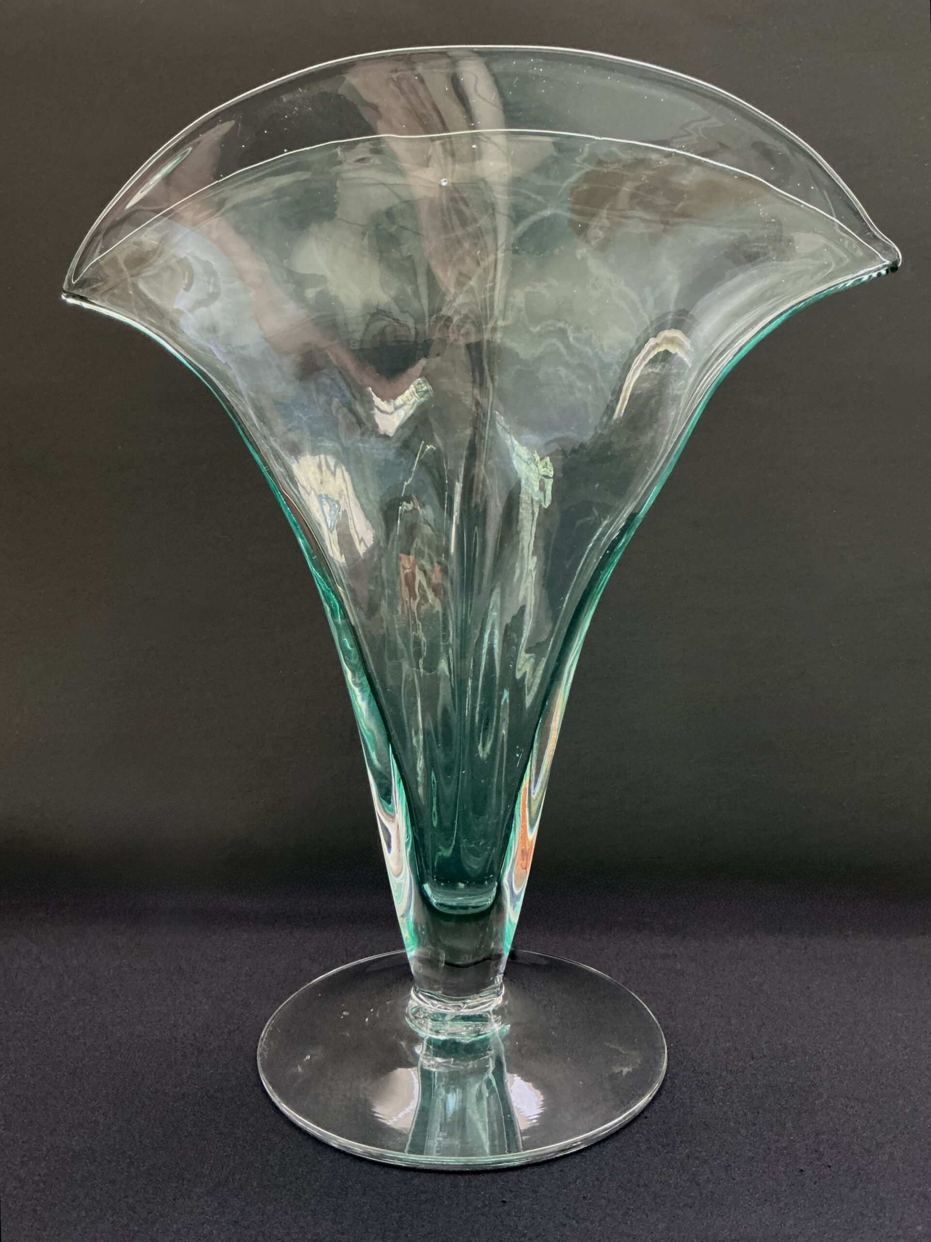 Vintage Blenko #872 Seafoam Fan Vase Hand Blown Art Glass - Image 3