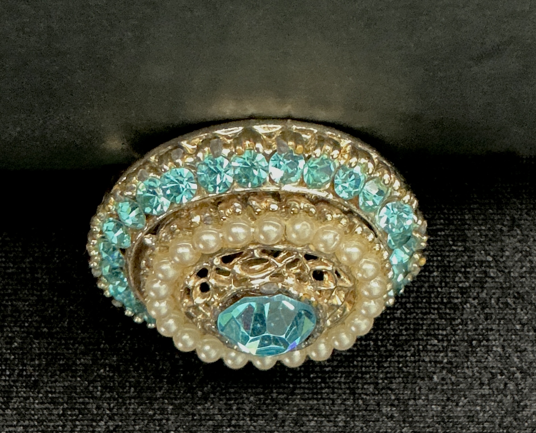 Vintage Aqua Rhinestone and Faux Pearl Domed Brooch Gold Tone Filigree Statement Pin - Image 4