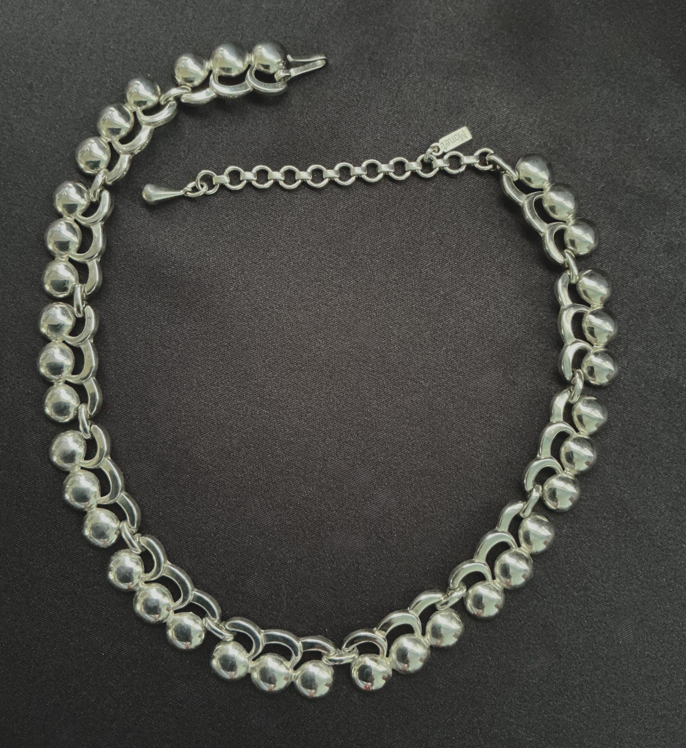 Signed Monet Silver Tone Choker Necklace 16 Inch Vintage Modernist Collar Adjustable - Image 2