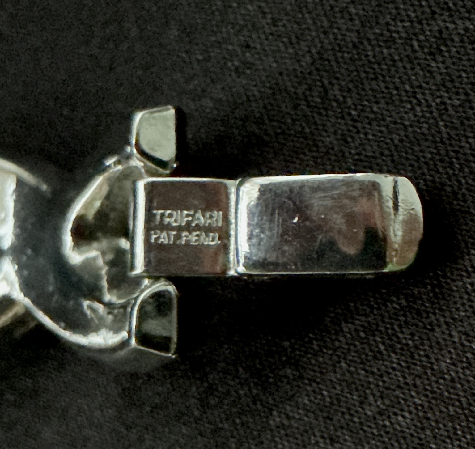 Vintage Trifari Pat Pend Necklace and Bracelet Set Silver Tone Alfred Philippe Eraset - Image 6