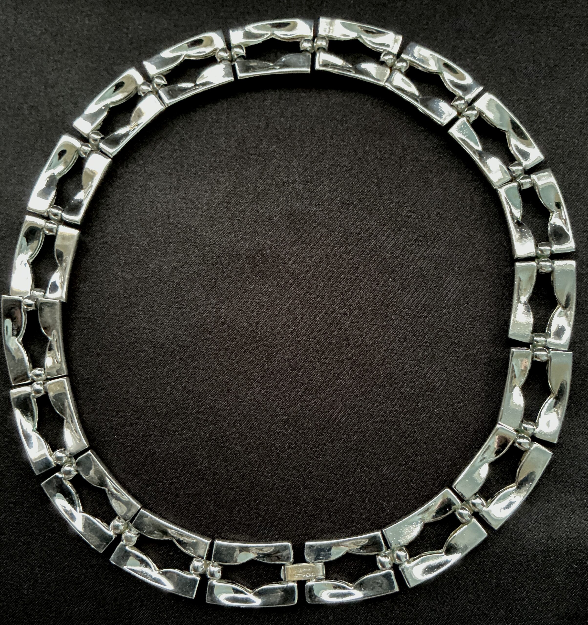 Signed Trifari PAT PEND Silver Tone Choker Necklace Vintage Designer Jewelry - Image 3