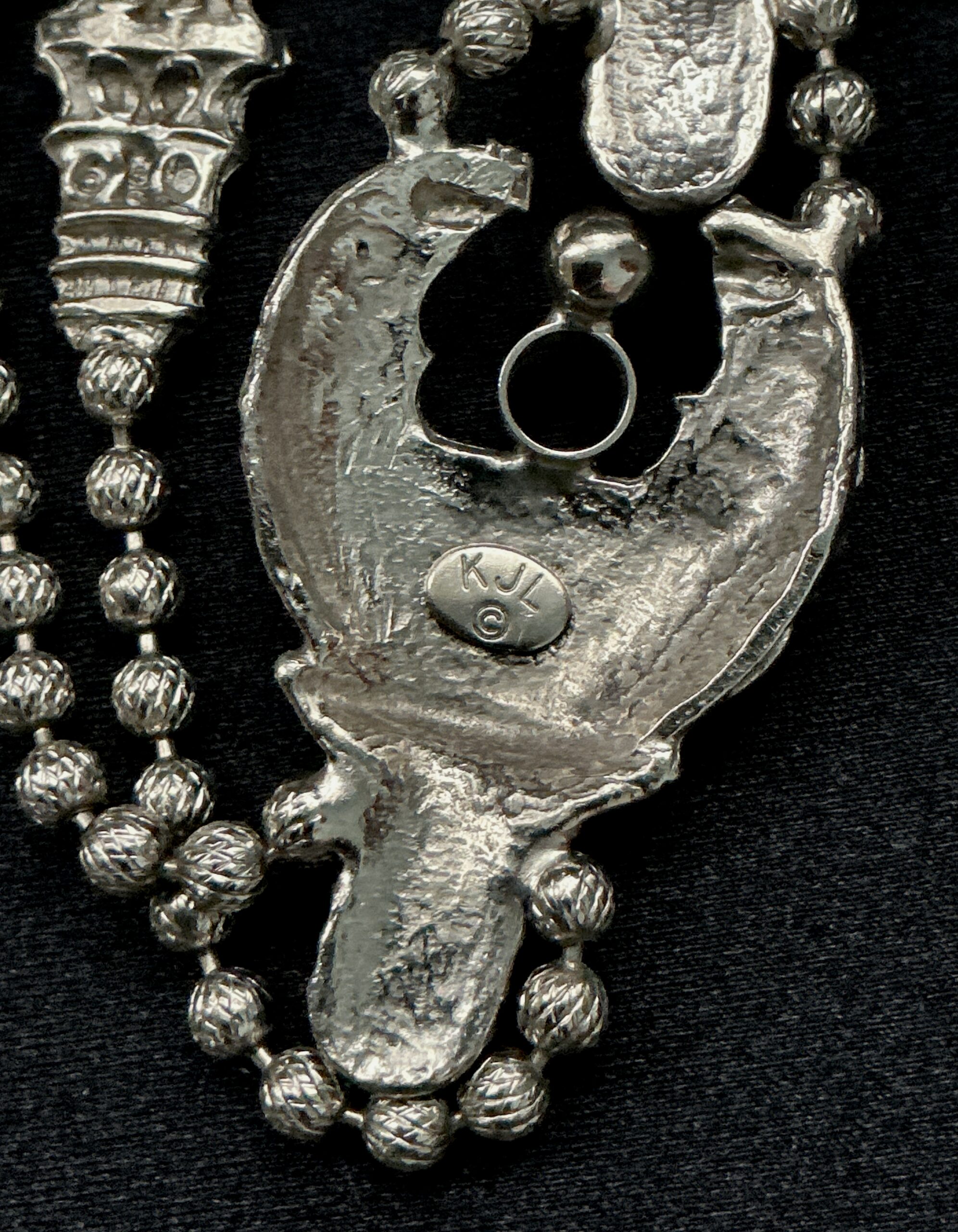 Vintage Kenneth Jay Lane KJL Silver Tone Pendant Necklace 30 Inch - Image 5