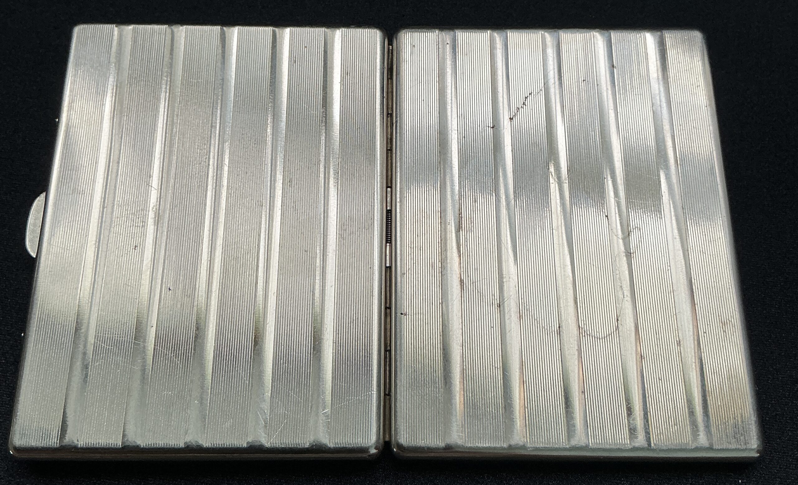 Vintage Silver Tone Cigarette Case Art Deco Style Working Spring Holder - Image 5