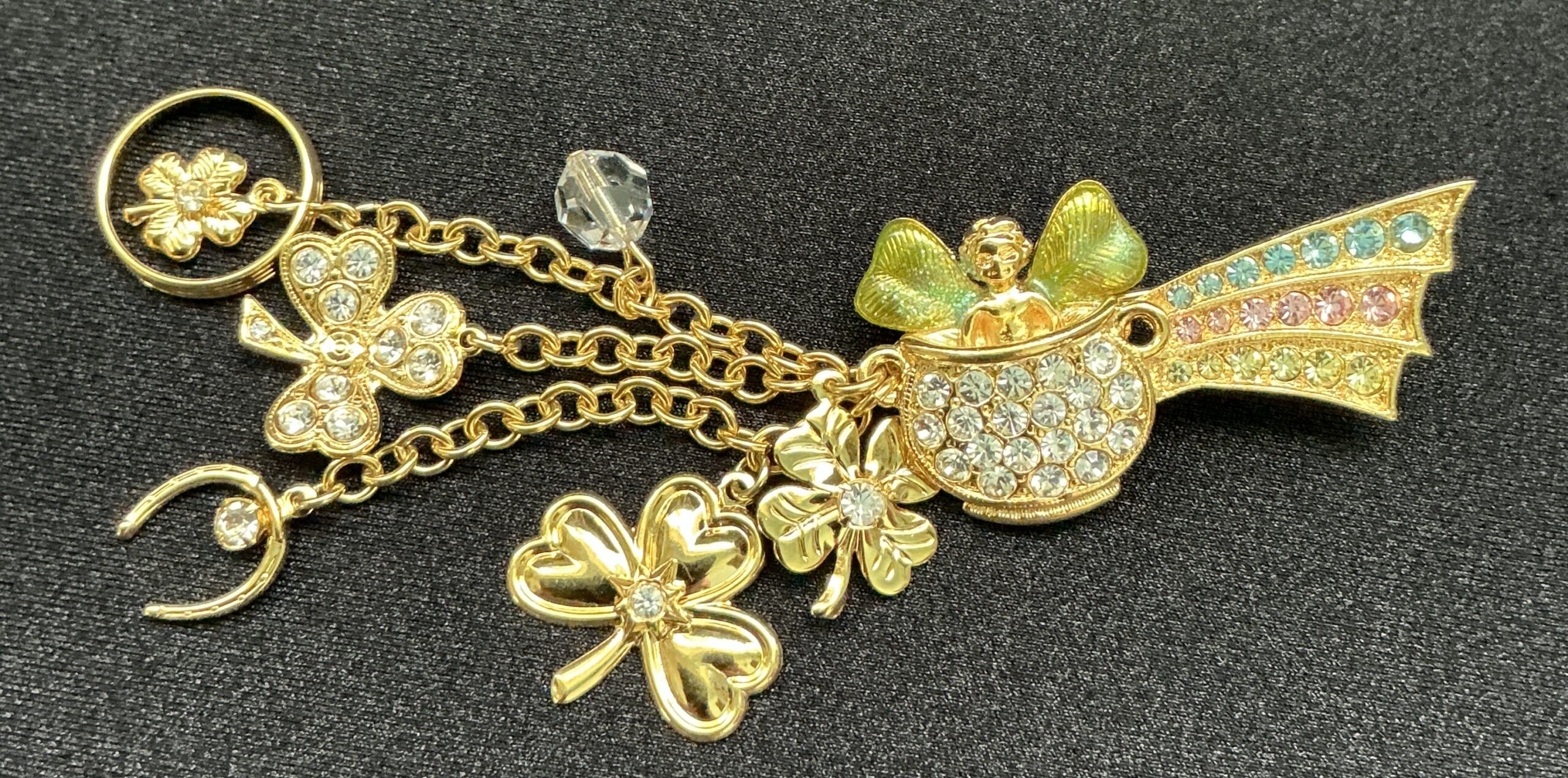 Signed Kirk's Folly Pot of Gold Angel & Lucky Charm Brooch with Rhinestones - Image 3